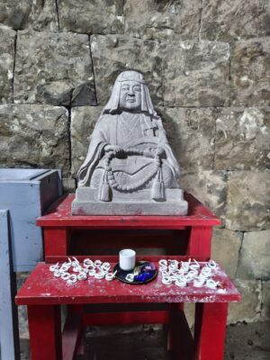 江島杉山神社の杉山和一像